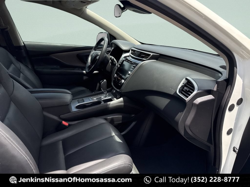 Certified 2023 Nissan Murano SV w/ SV Midnight Edition Package FWD image 19