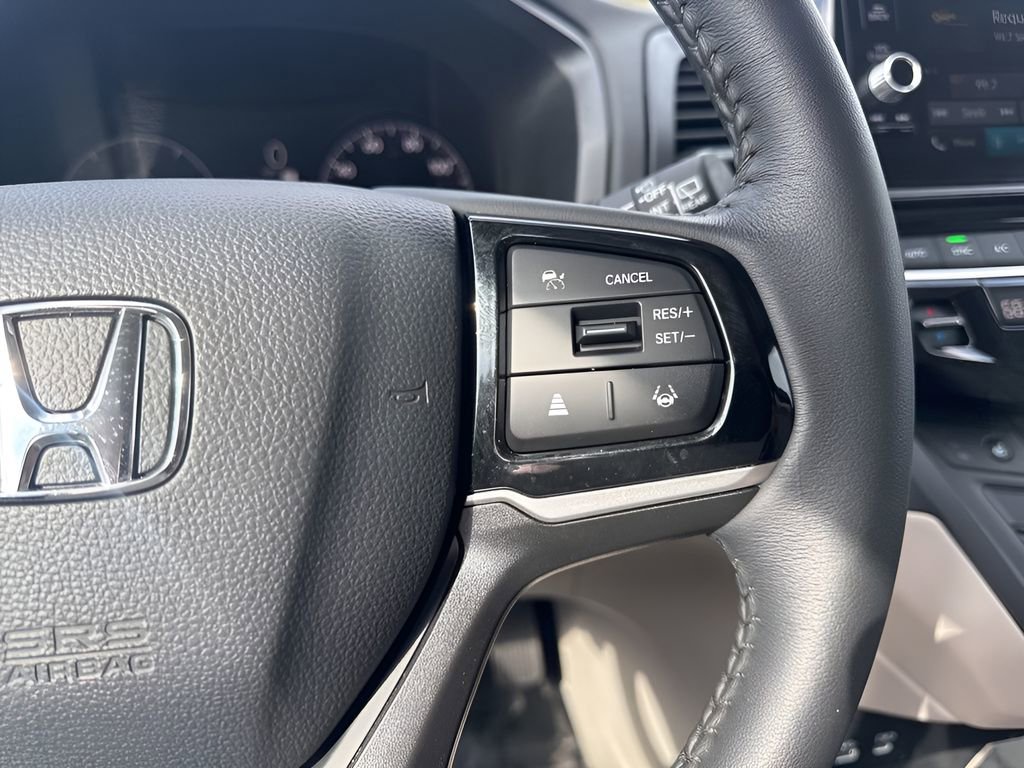 Used 2025 Honda Odyssey EX-L image 18