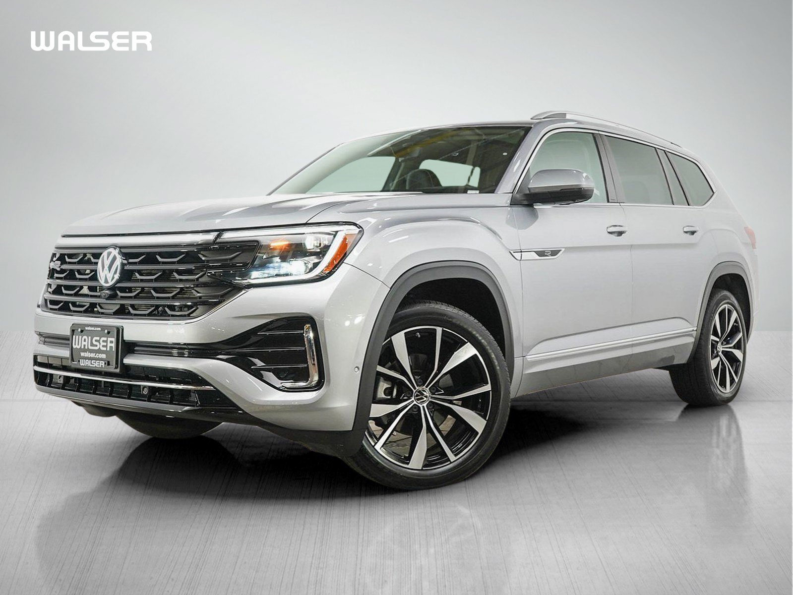 Used 2024 Volkswagen Atlas SEL Premium R-Line AWD/4WD video 1