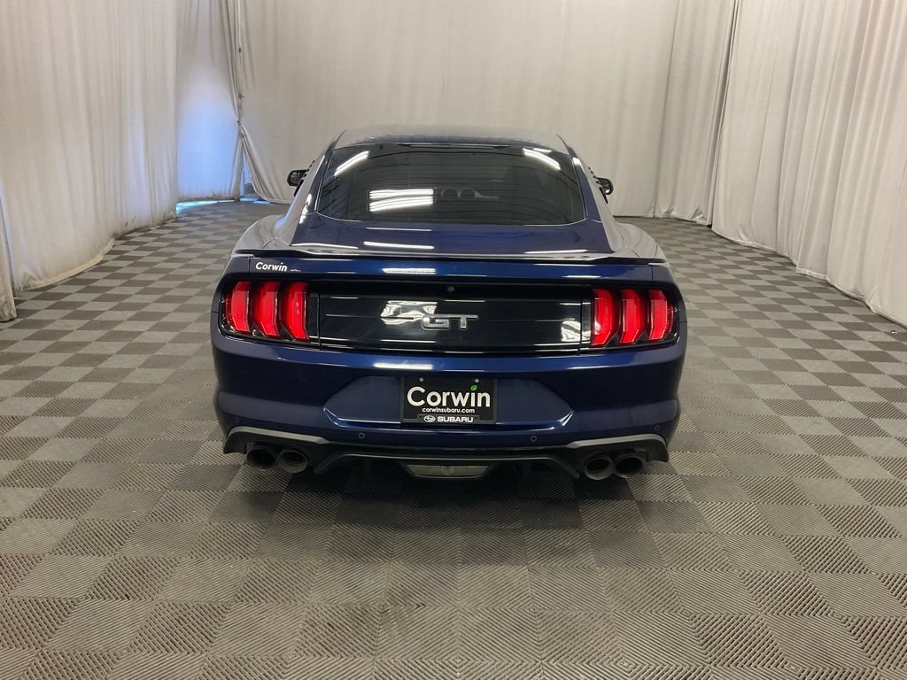 Used 2018 Ford Mustang GT RWD image 5