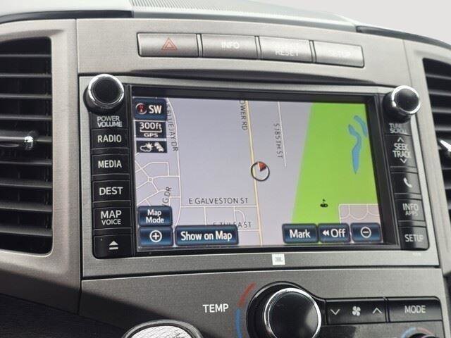 Used 2014 Toyota Venza Limited image 18