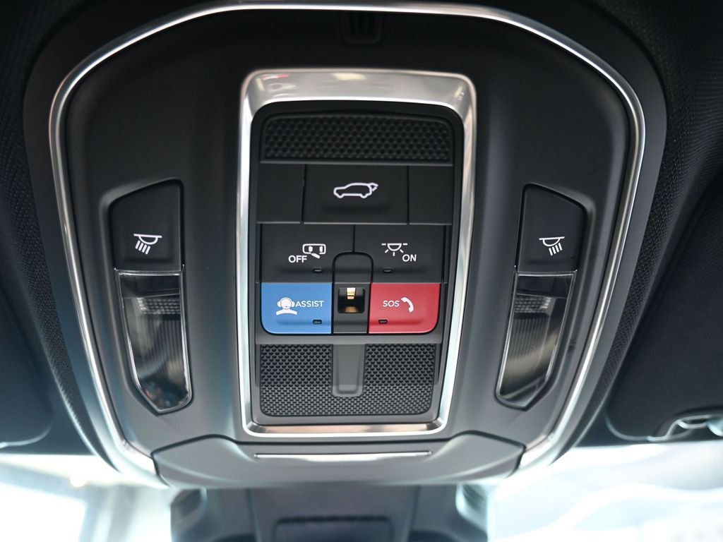 New 2026 Jeep Cherokee Limited image 16