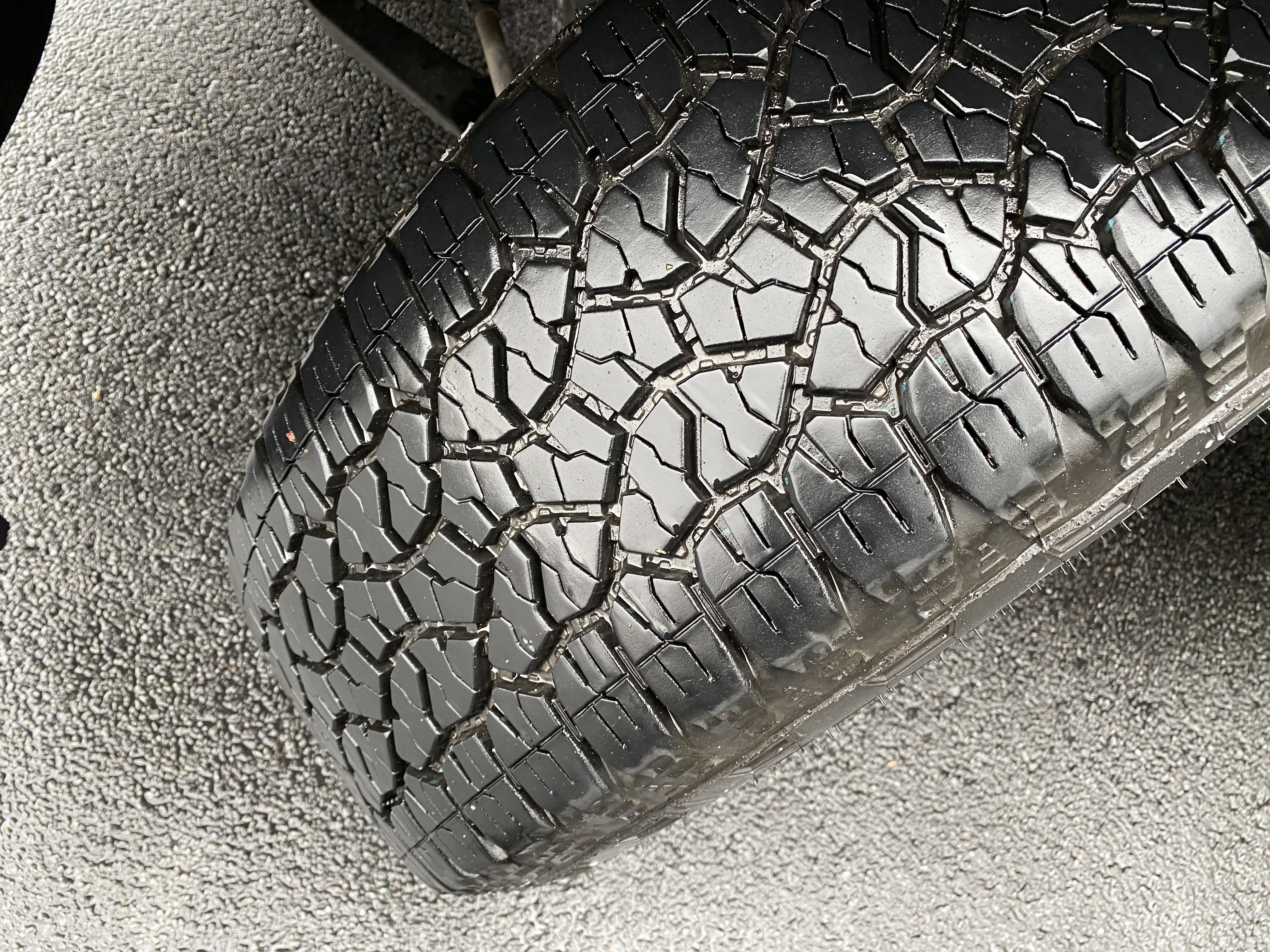 Used 2024 GMC Sierra 2500 Denali w/ Denali Reserve Package image 13