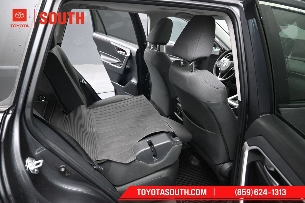 Certified 2023 Toyota RAV4 XLE w/ Convenience Package AWD/4WD image 31