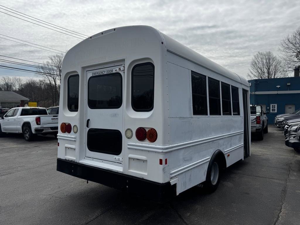 Used 2013 Chevrolet Express 3500 w/ School Bus Package RWD image 6