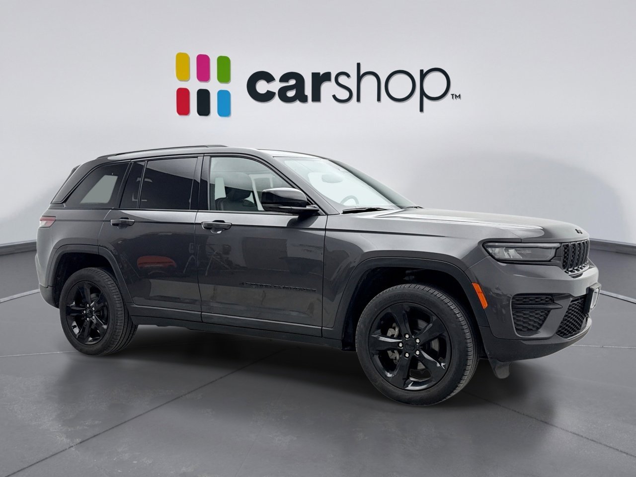 Used 2023 Jeep Grand Cherokee Altitude image 7