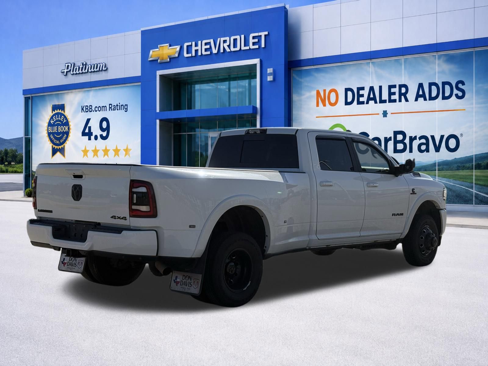 Used 2022 RAM 3500 Laramie w/ Night Edition AWD/4WD image 7