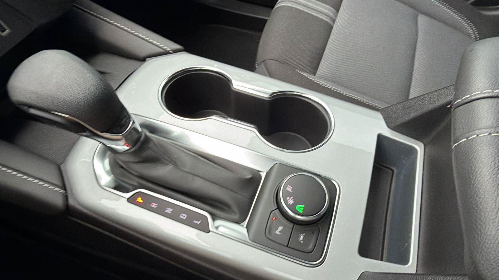 New 2026 Chevrolet Blazer LT w/ Convenience Package FWD image 25