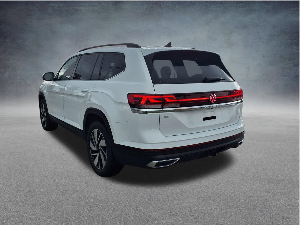 Used 2025 Volkswagen Atlas SE FWD image 5