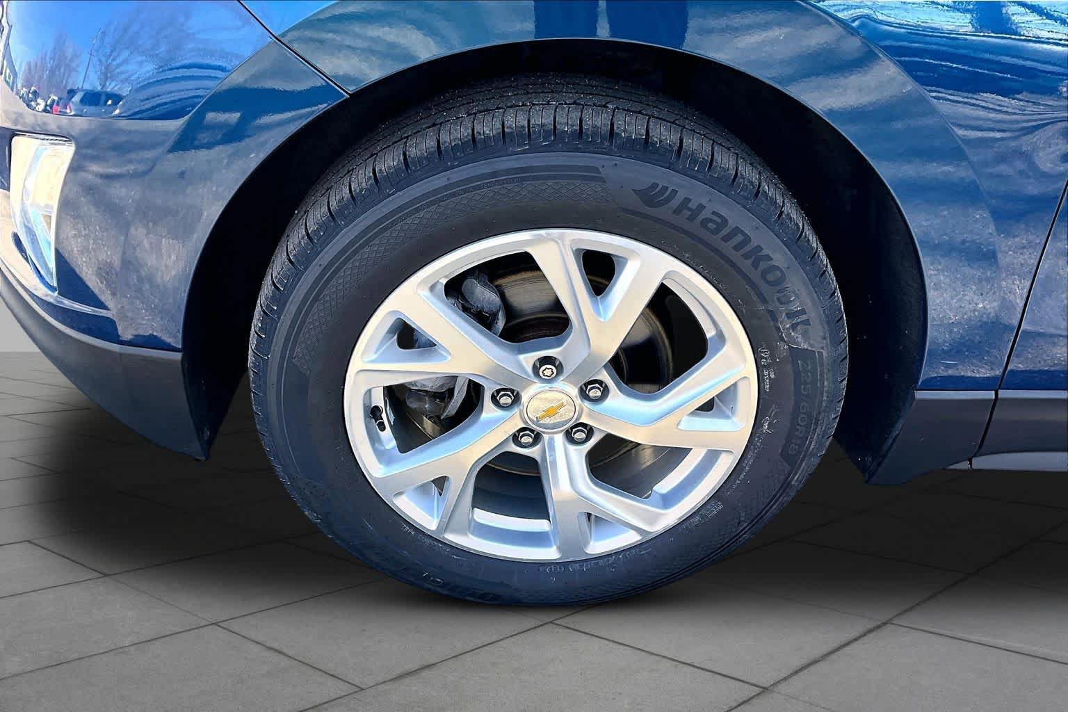 Used 2019 Chevrolet Equinox LT image 11