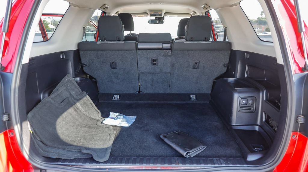 Used 2022 Toyota 4Runner SR5 RWD image 29