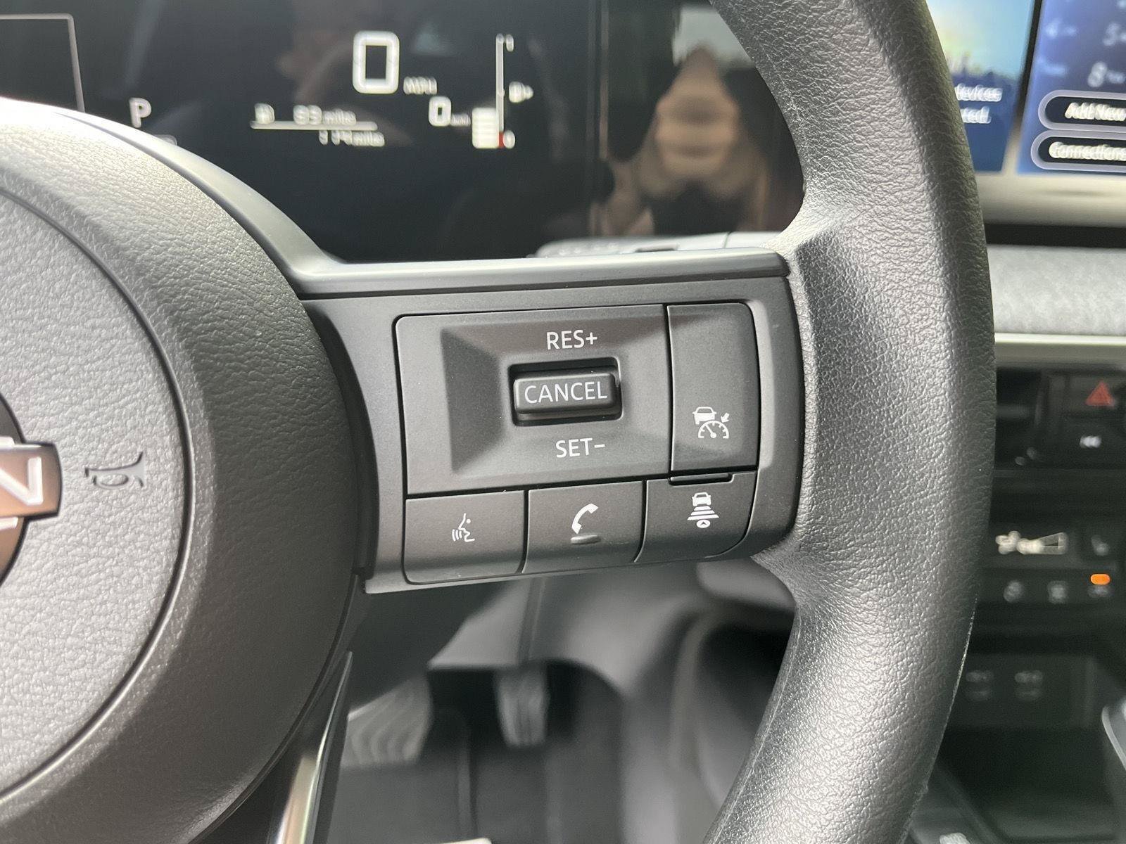 New 2026 Nissan Kicks SV AWD/4WD image 27
