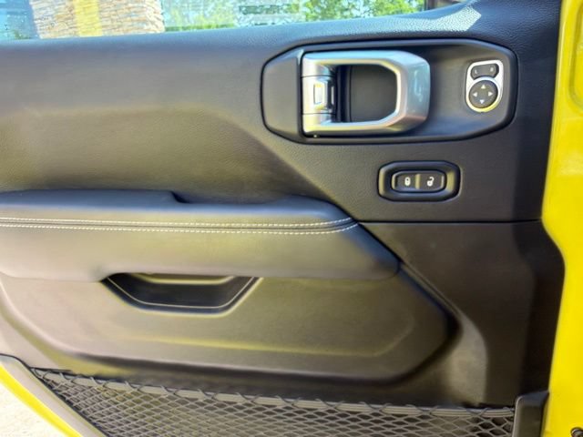 Used 2023 Jeep Wrangler Unlimited Sahara w/ Cold Weather Group AWD/4WD image 26