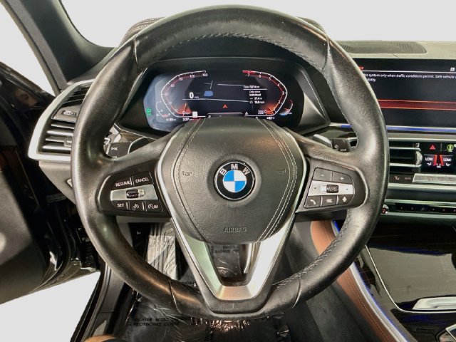 Used 2020 BMW X5 sDrive40i w/ Luxury Seating Package RWD image 12