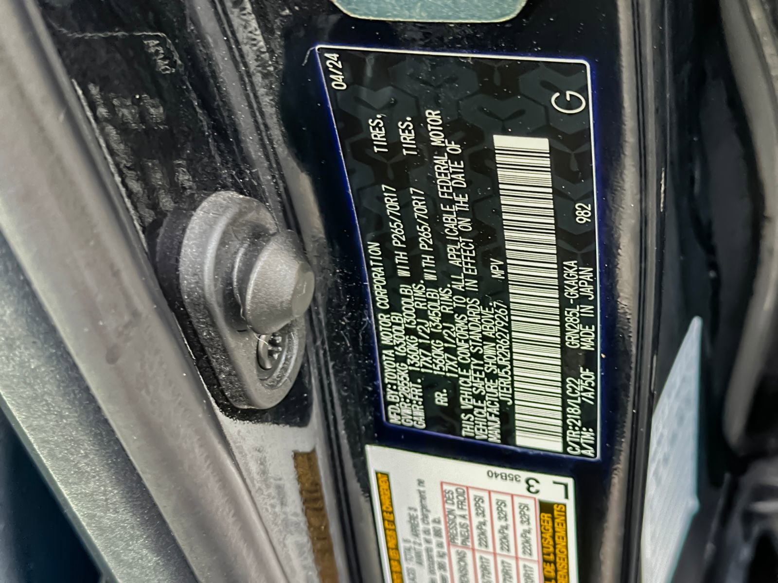 Used 2024 Toyota 4Runner TRD Off-Road Premium image 29