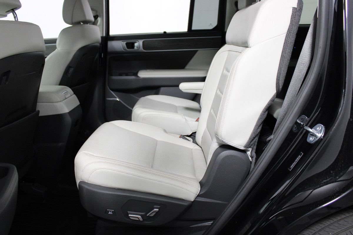 Used 2025 Hyundai Santa Fe Calligraphy FWD image 52