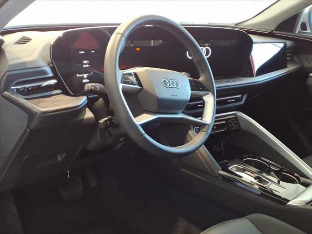 Certified 2025 Audi Q5 Premium w/ Convenience Package image 9