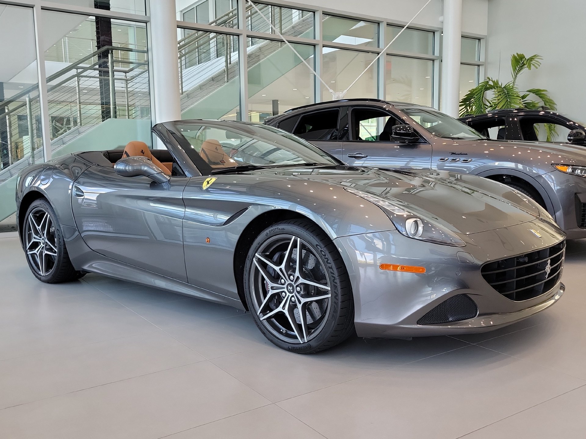 Used 2017 Ferrari California T RWD 360° Tour
