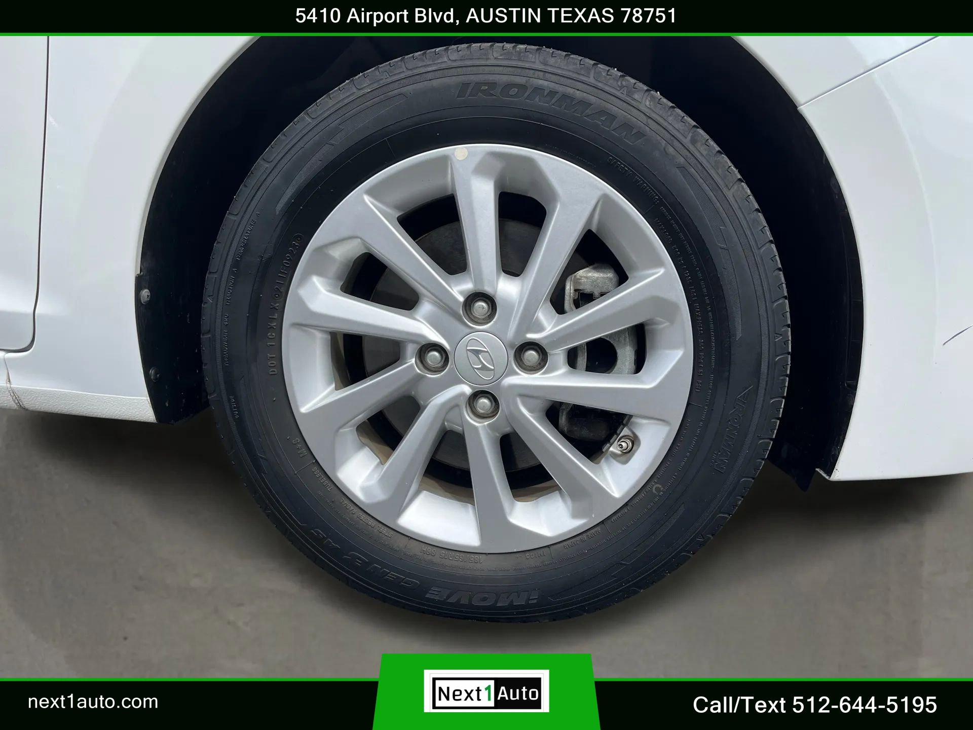 Used 2019 Hyundai Accent SEL FWD image 37