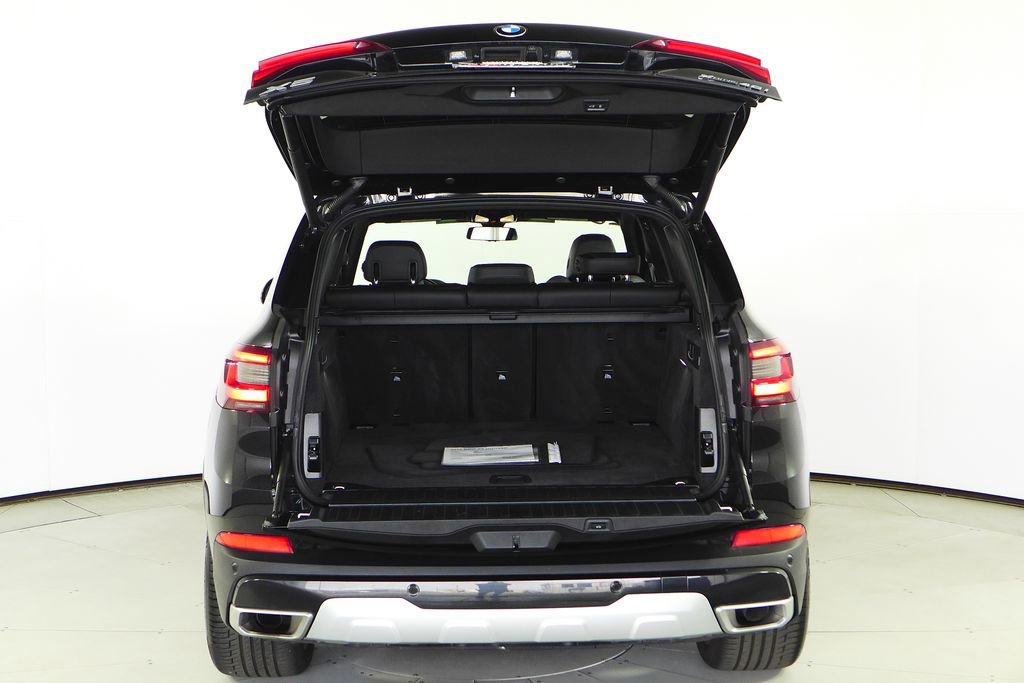 Certified 2023 BMW X5 xDrive40i w/ Parking Assistance Package image 10