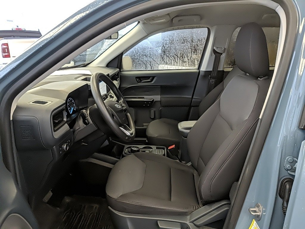 Certified 2022 Ford Maverick XL image 10