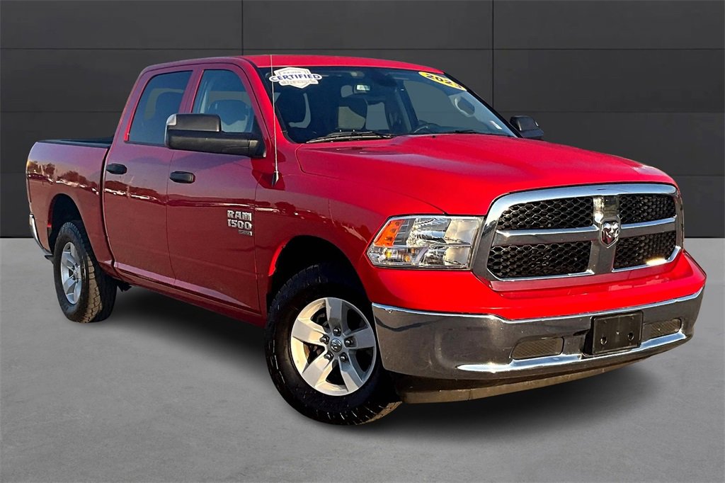 Used 2023 RAM 1500 Classic SLT w/ Trailer & Traction Group image 9