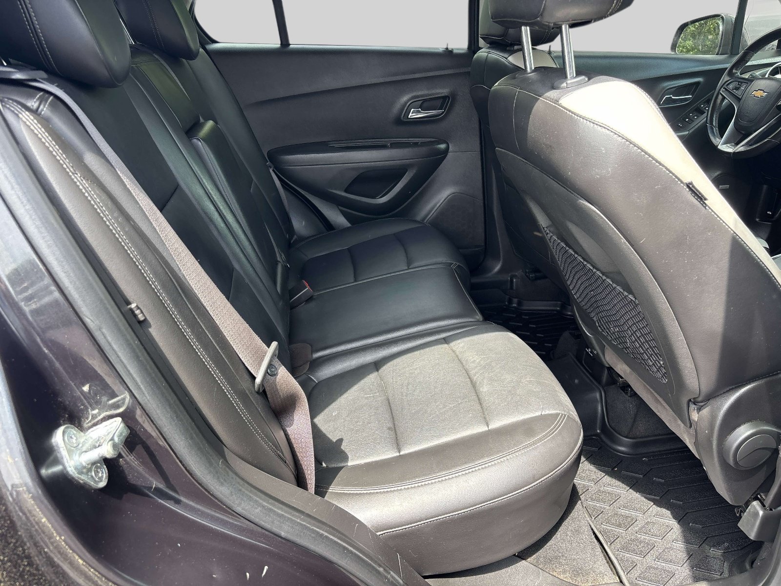 Used 2016 Chevrolet Trax LTZ w/ Midnight Edition AWD/4WD image 12