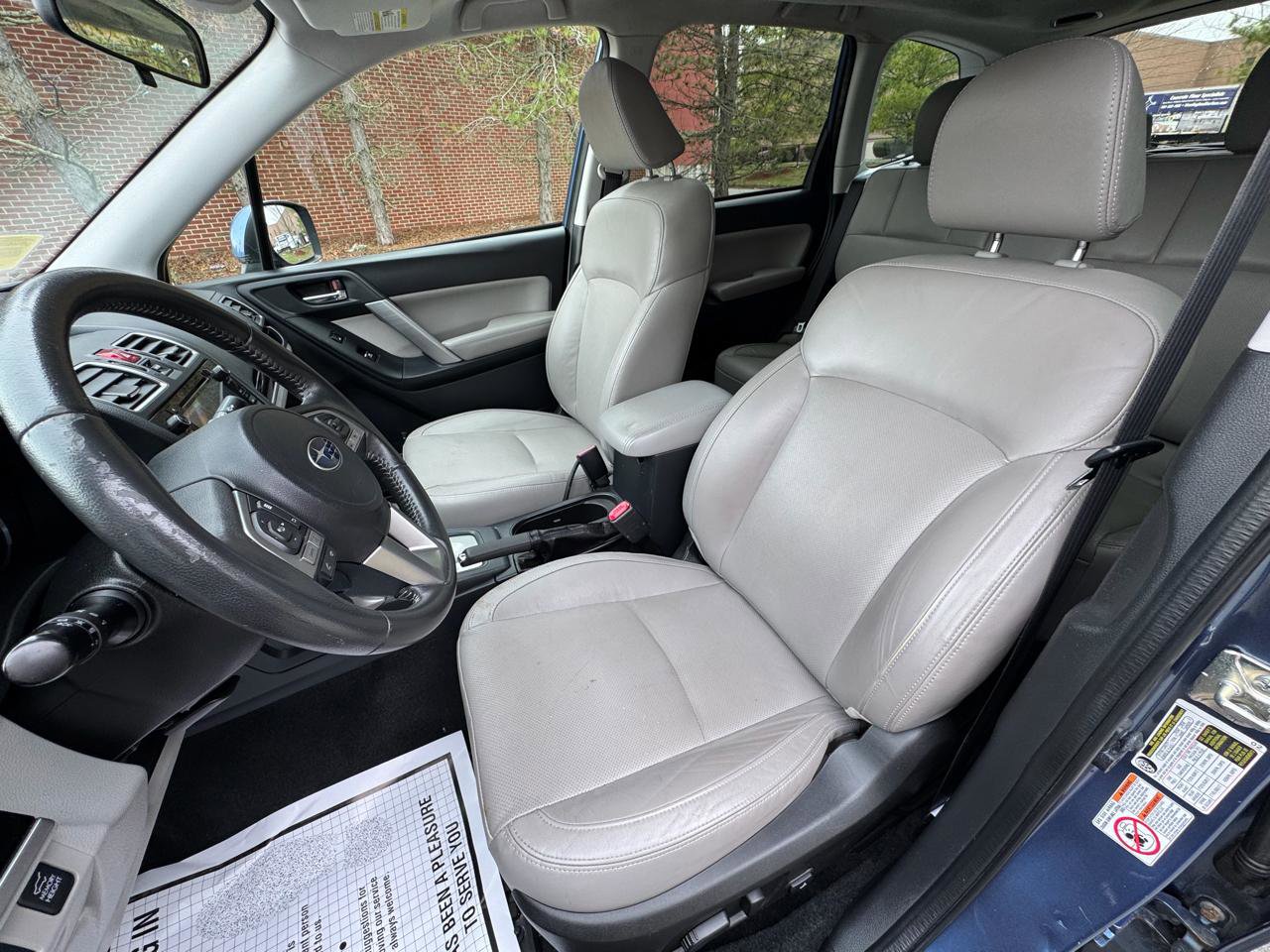 Used 2017 Subaru Forester 2.5i Limited AWD/4WD image 9