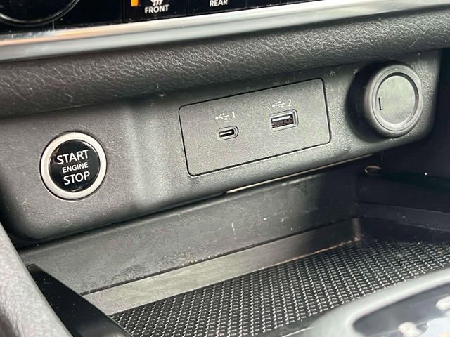 Used 2023 Nissan Rogue SV FWD image 38
