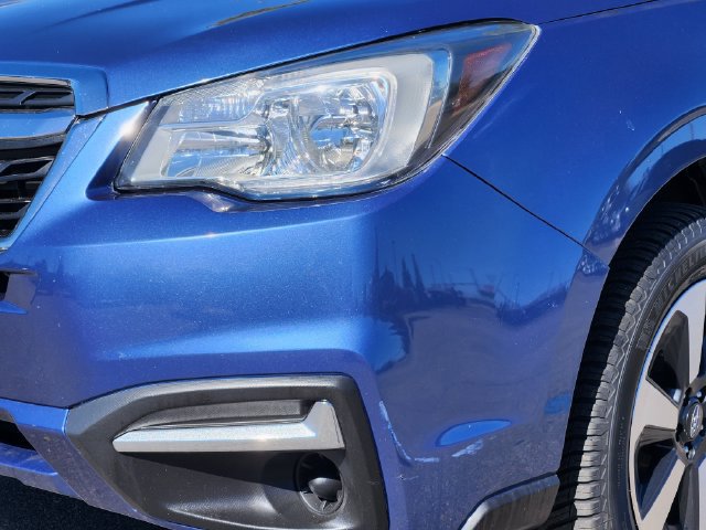 Used 2017 Subaru Forester 2.5i Premium w/ All-Weather Package AWD/4WD image 8