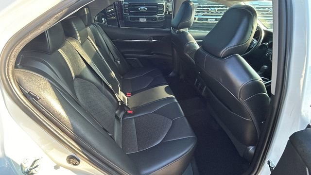 Used 2021 Toyota Camry XSE image 13