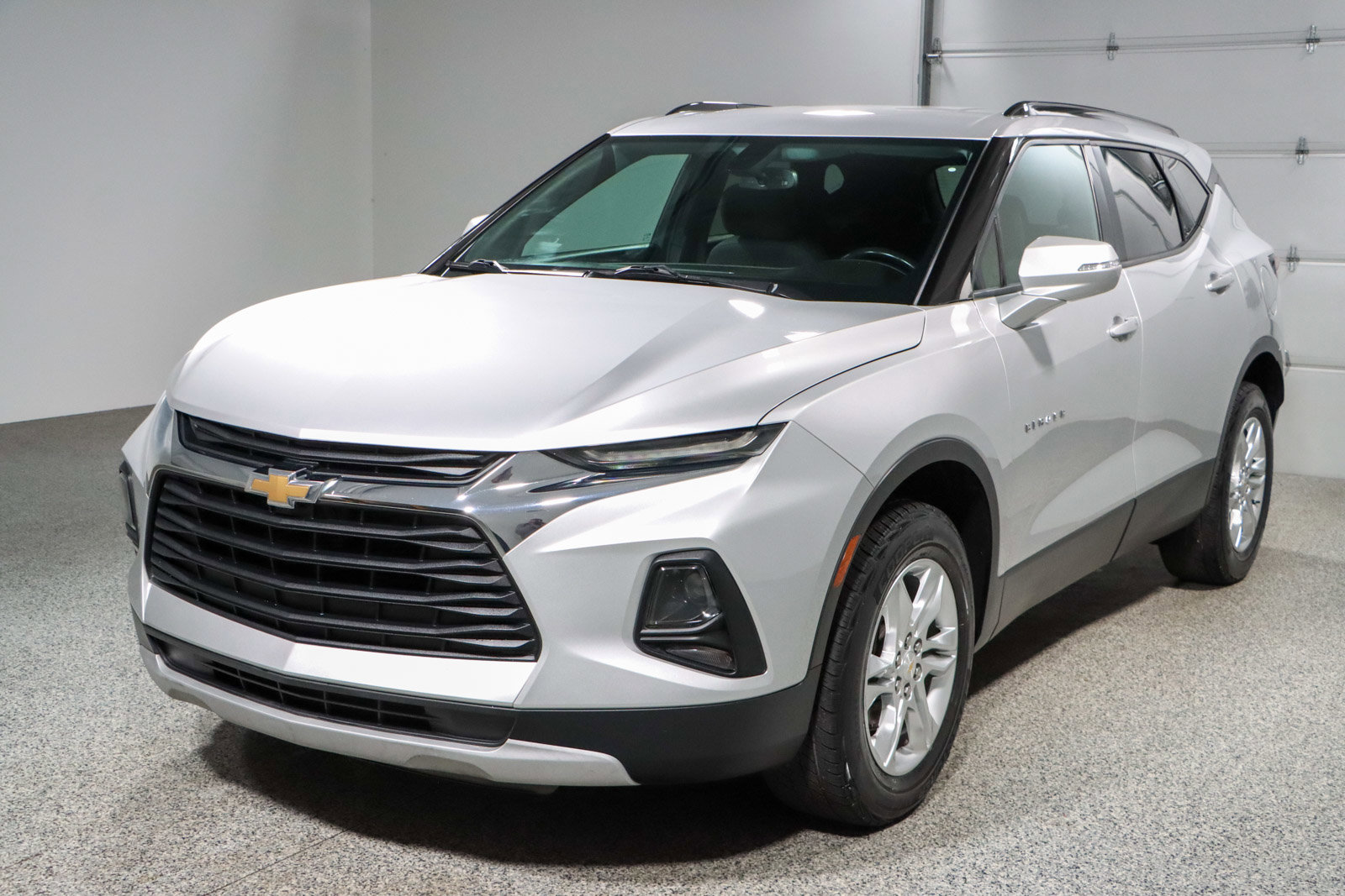 Used 2019 Chevrolet Blazer LT FWD image 31