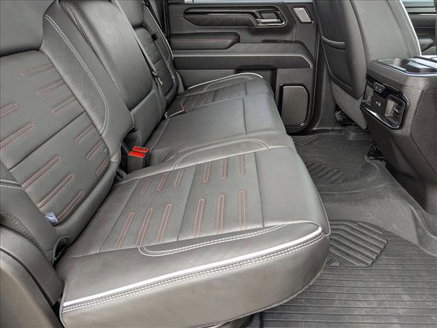 Used 2025 GMC Sierra 2500 AT4X w/ AT4X AEV Edition image 20