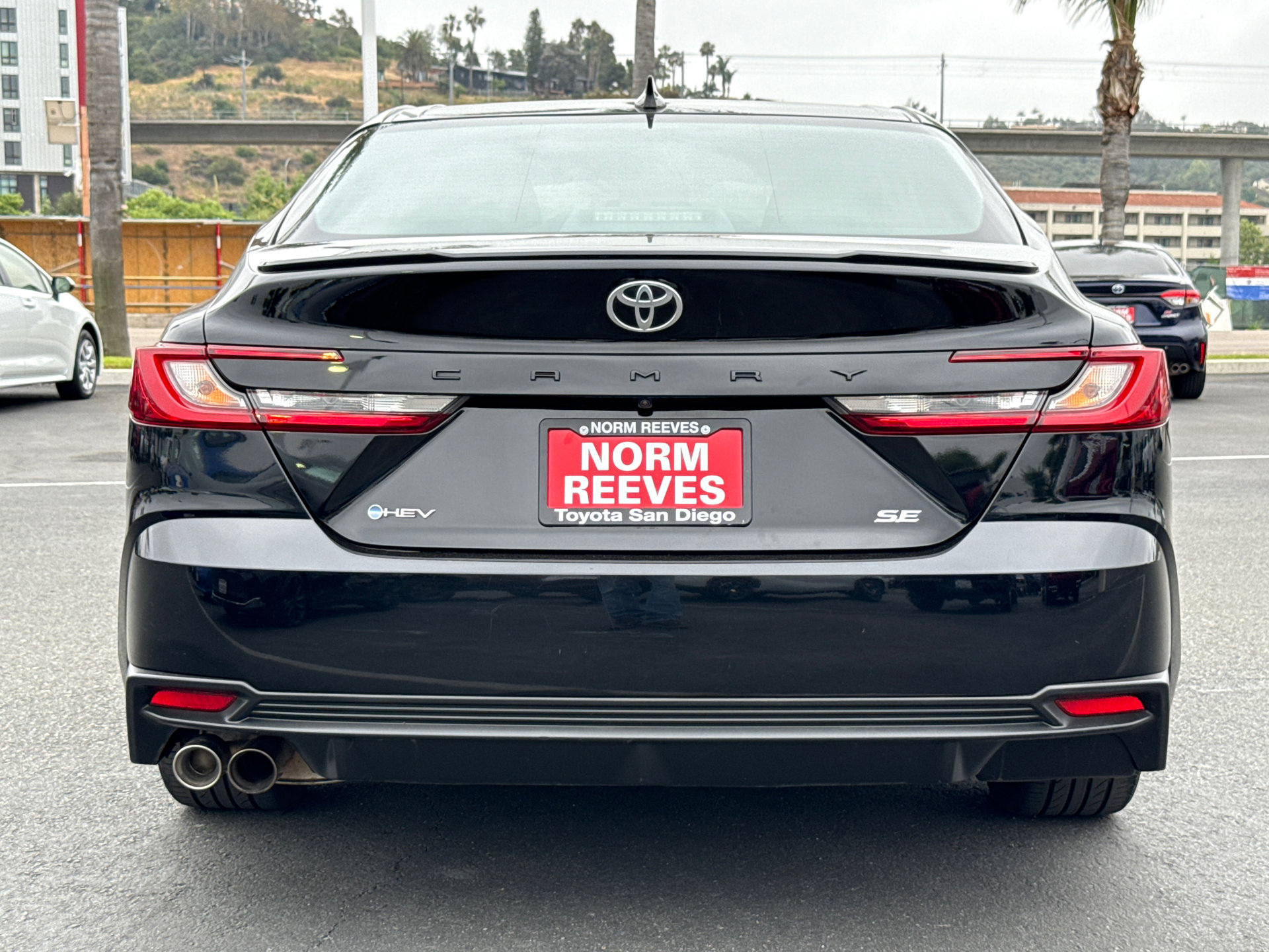 Certified 2025 Toyota Camry SE FWD image 8