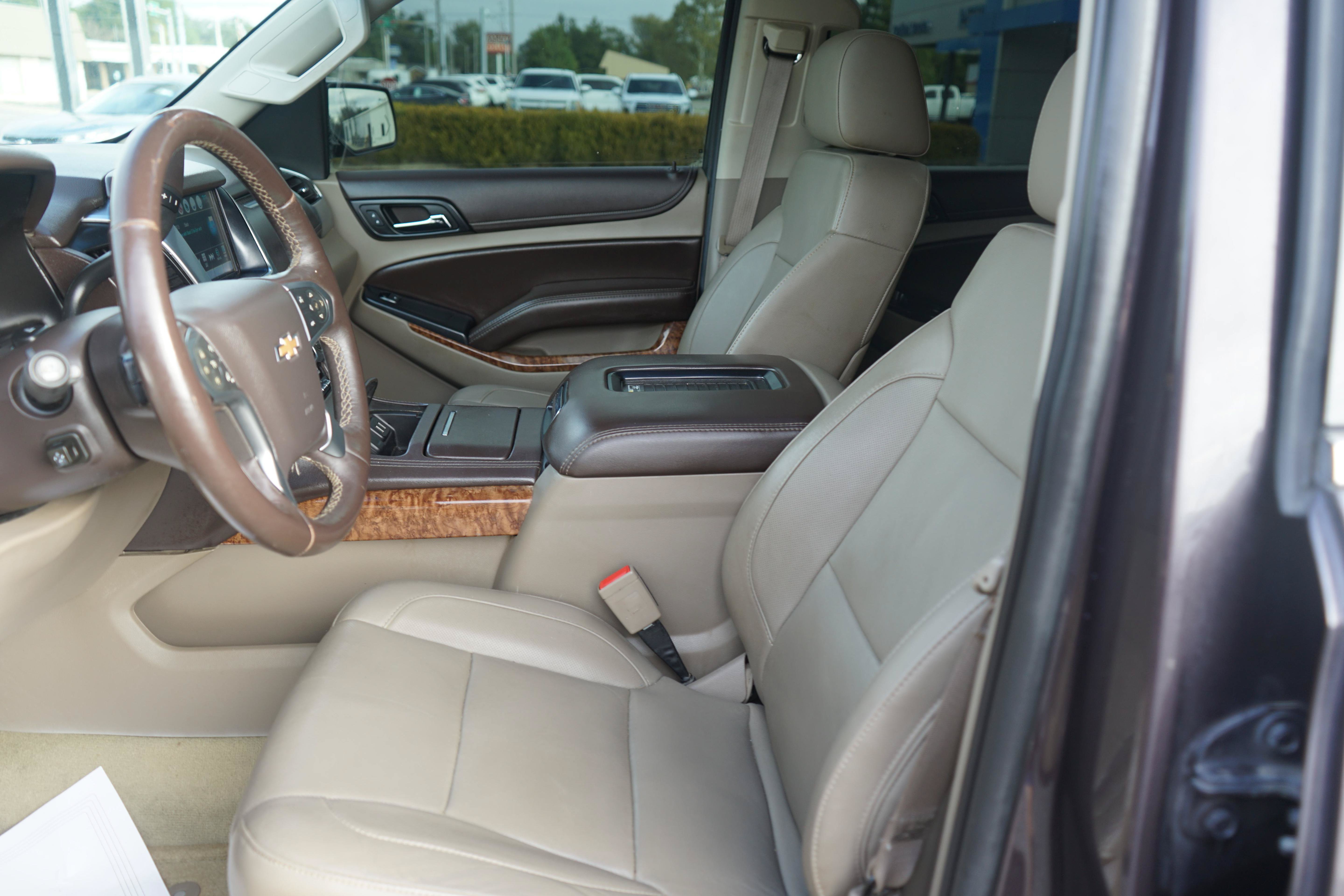 Used 2016 Chevrolet Tahoe LTZ AWD/4WD image 9