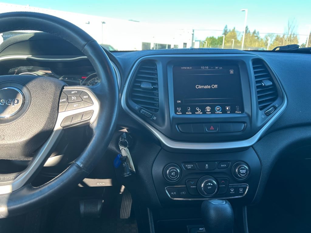 Used 2014 Jeep Cherokee Latitude w/ Trailer Tow Group image 23