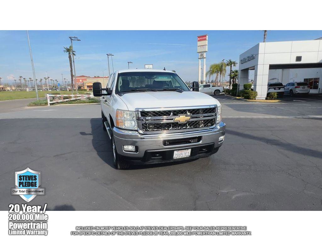 Used 2011 Chevrolet Silverado 2500 LT w/ Interior Plus Package image 3