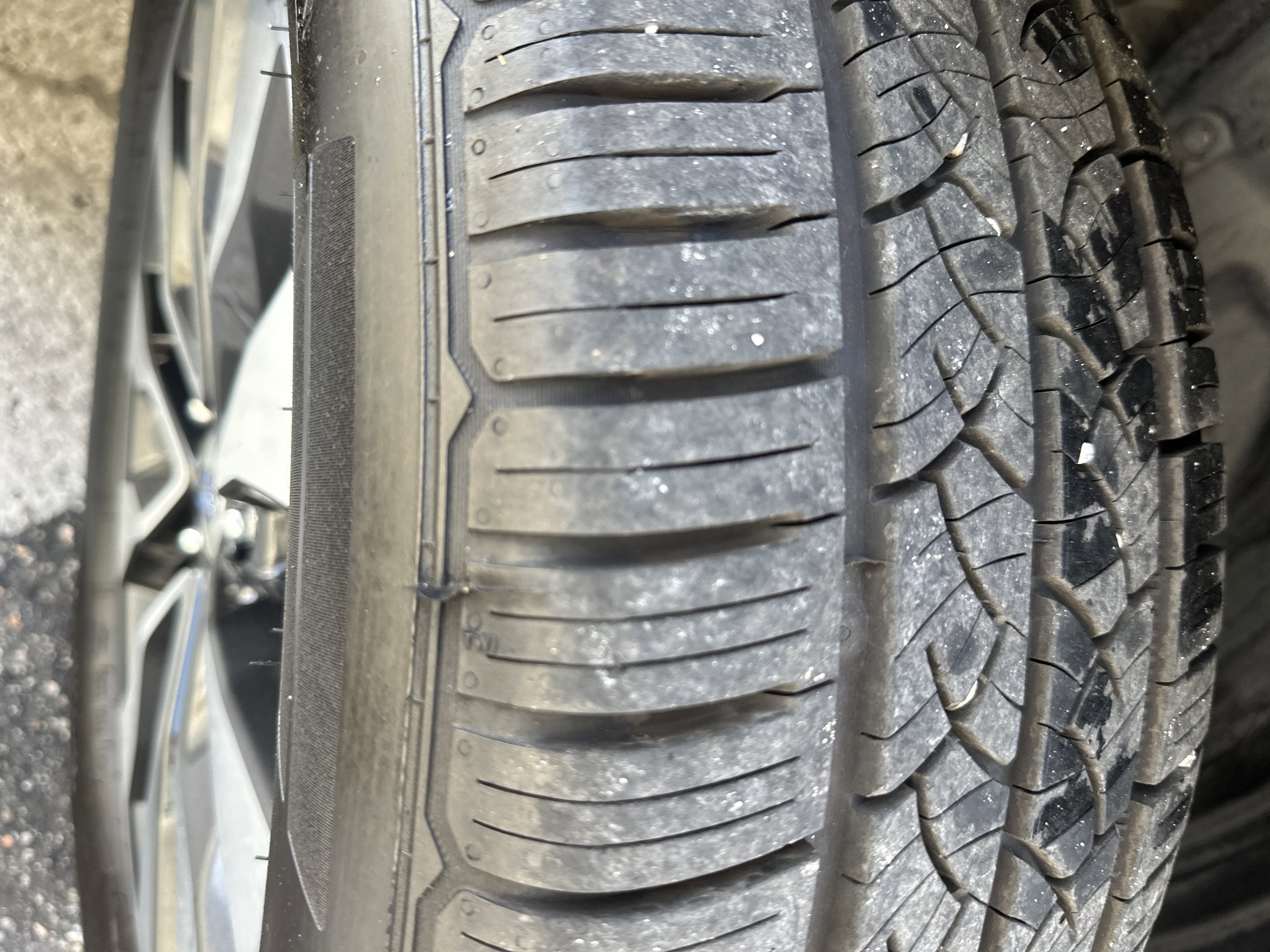 Used 2023 Subaru Outback Touring XT image 7