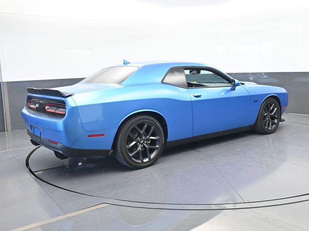 Used 2023 Dodge Challenger R/T w/ Plus Package image 6