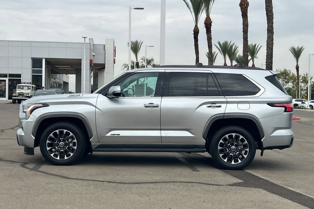 Certified 2023 Toyota Sequoia Limited AWD/4WD image 9