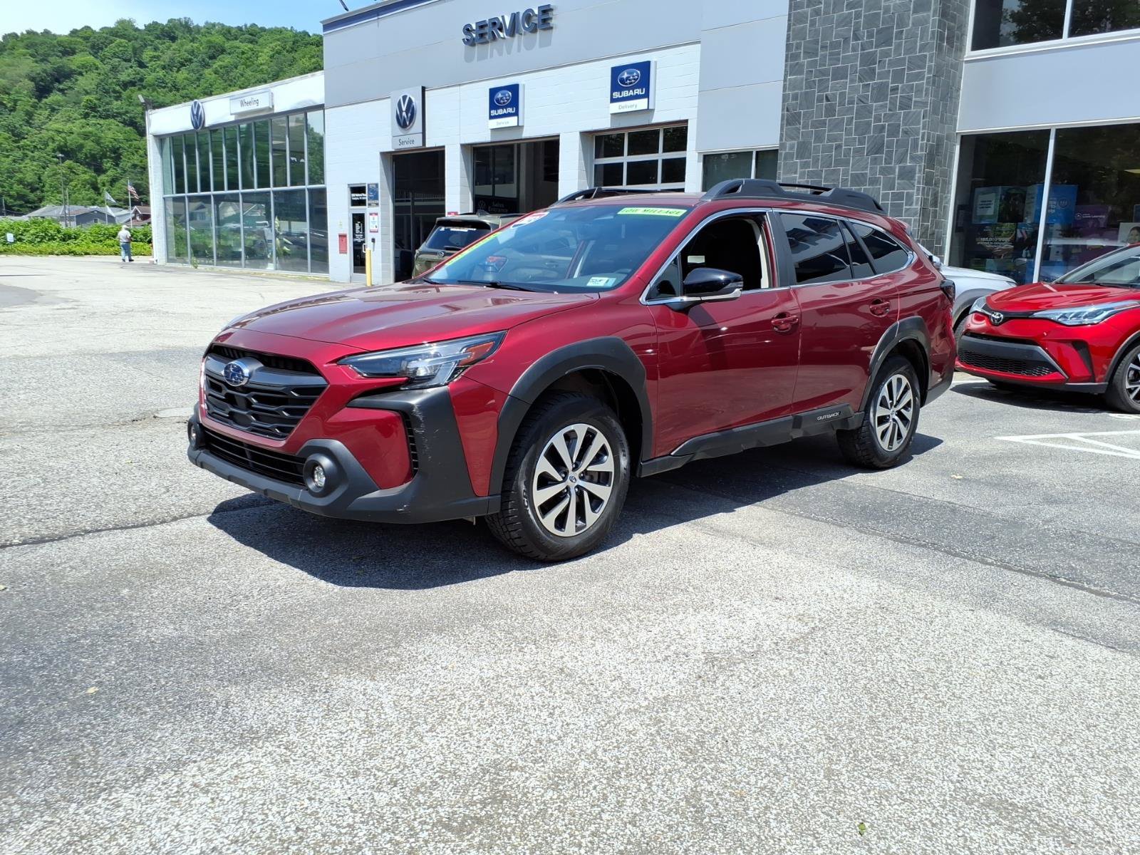 Used 2023 Subaru Outback Premium w/ Popular Package #1 AWD/4WD image 1