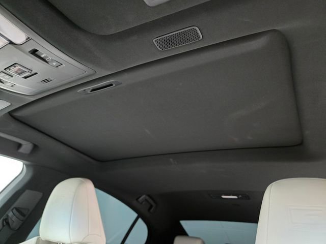 Used 2022 Lexus ES 350 F Sport w/ Accessory Package FWD image 14