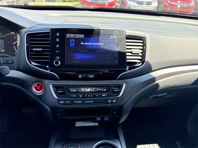 Used 2023 Honda Ridgeline RTL-E image 16