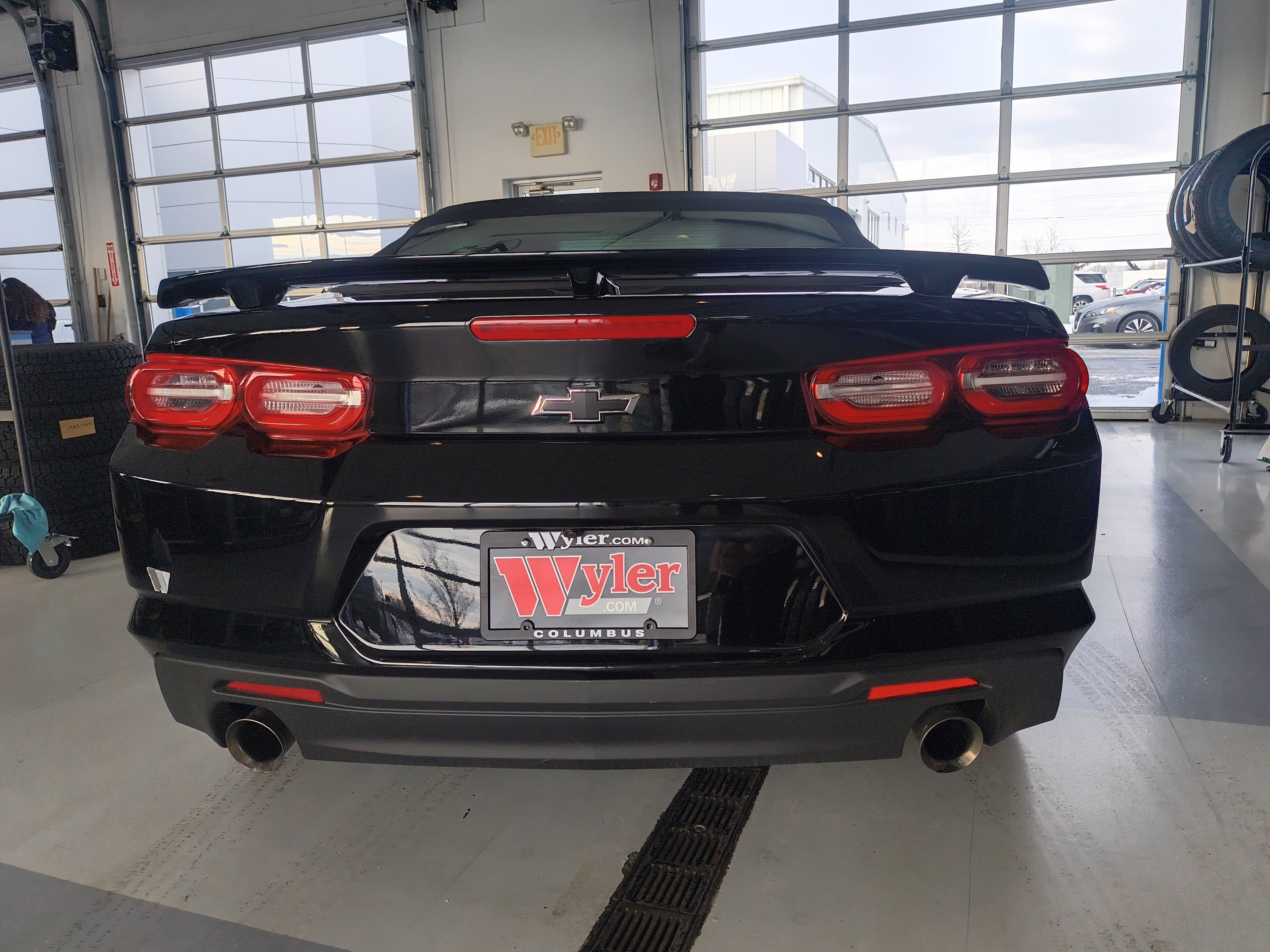 Used 2023 Chevrolet Camaro LT image 5