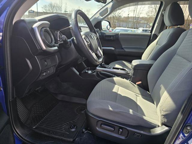 Certified 2023 Toyota Tacoma SR5 AWD/4WD image 15