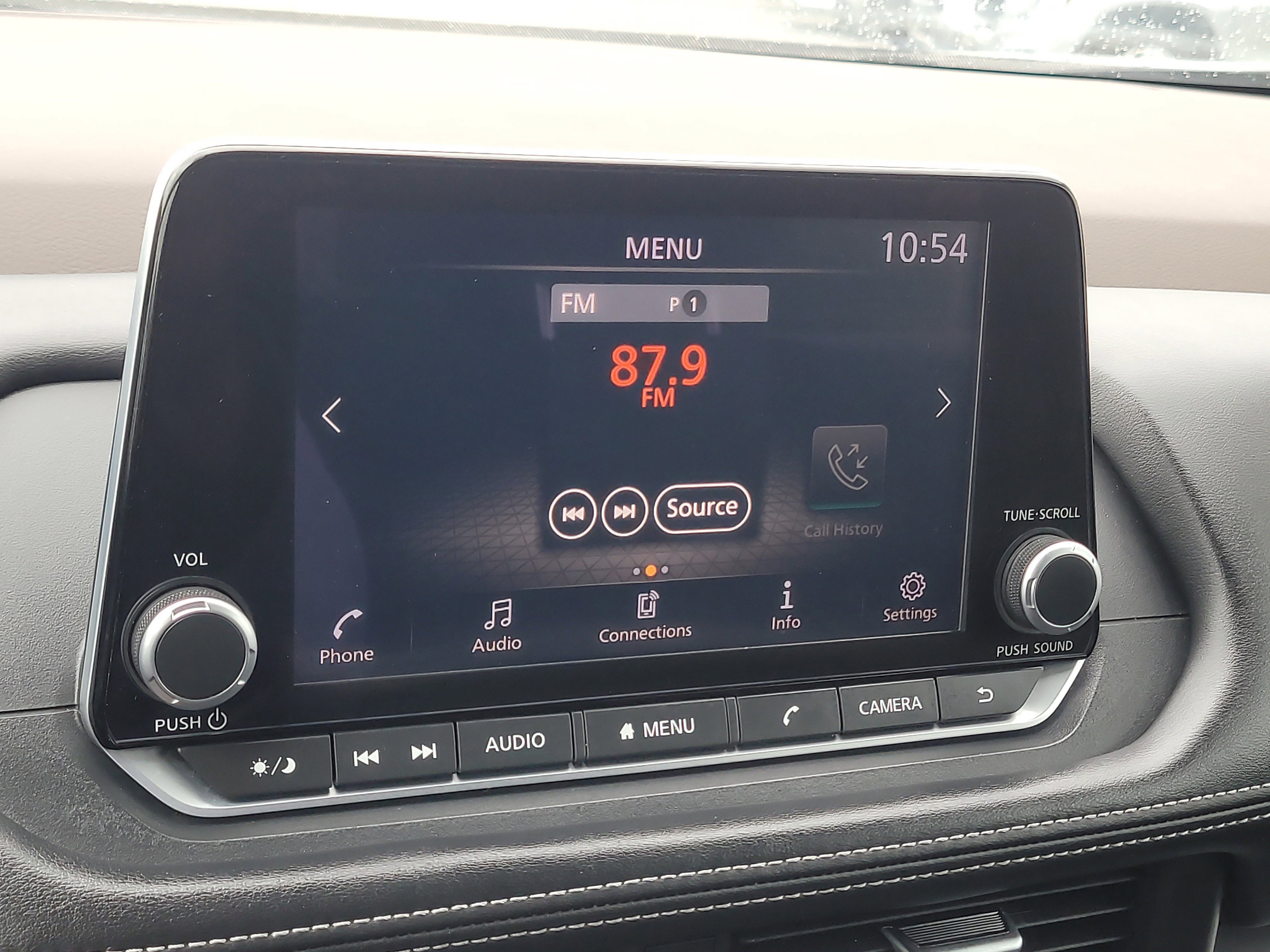 Used 2023 Nissan Rogue S image 21