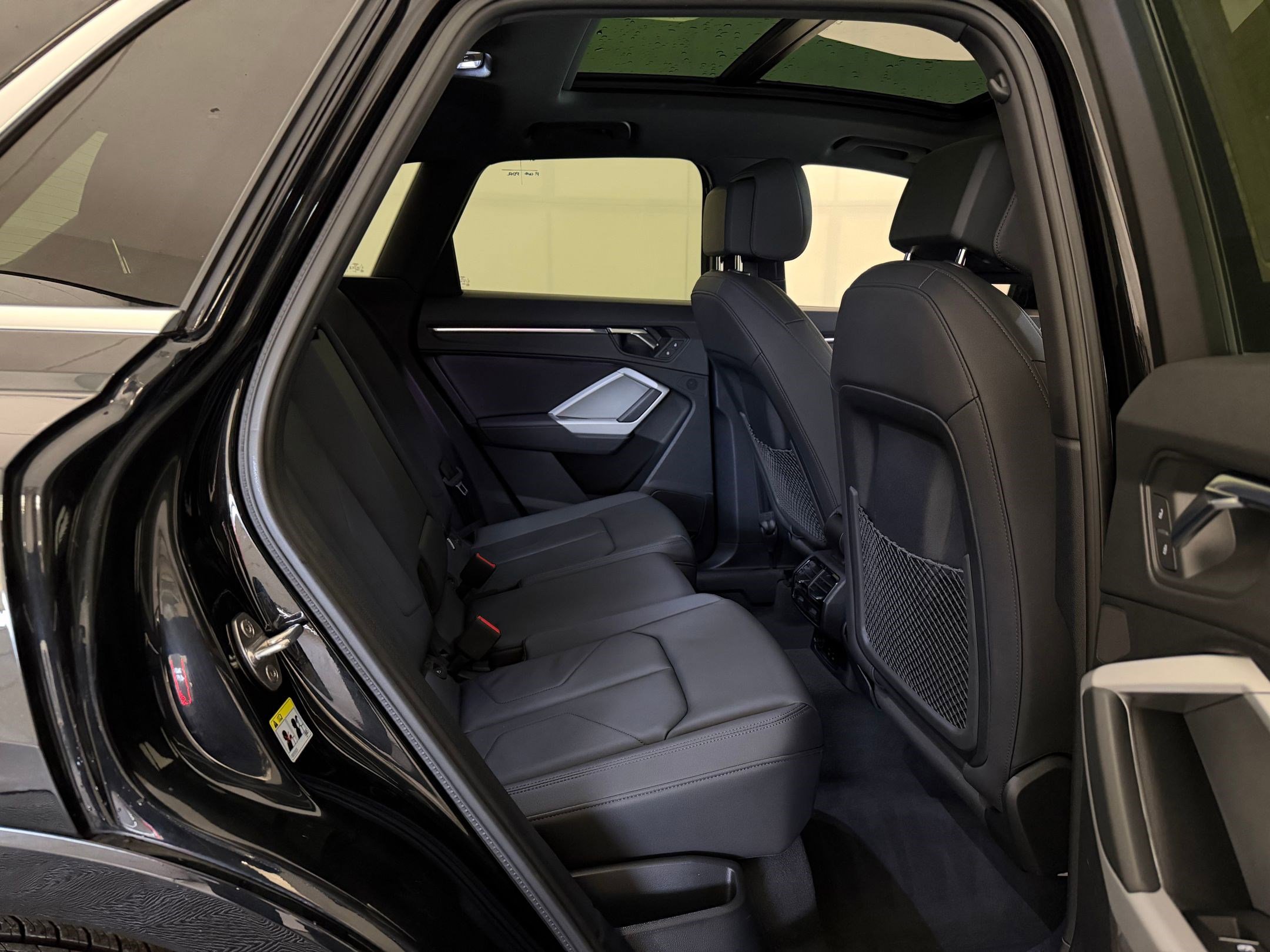 Certified 2023 Audi Q3 2.0T Premium Plus w/ Premium Plus Package image 30