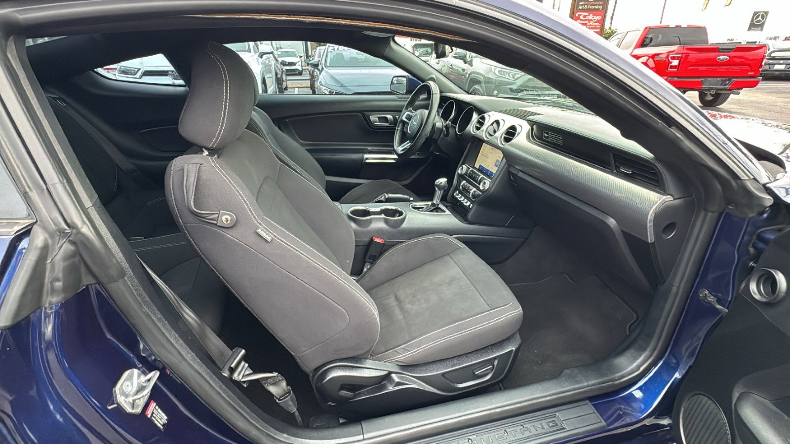 Used 2020 Ford Mustang Coupe w/ Equipment Group 101A RWD image 19
