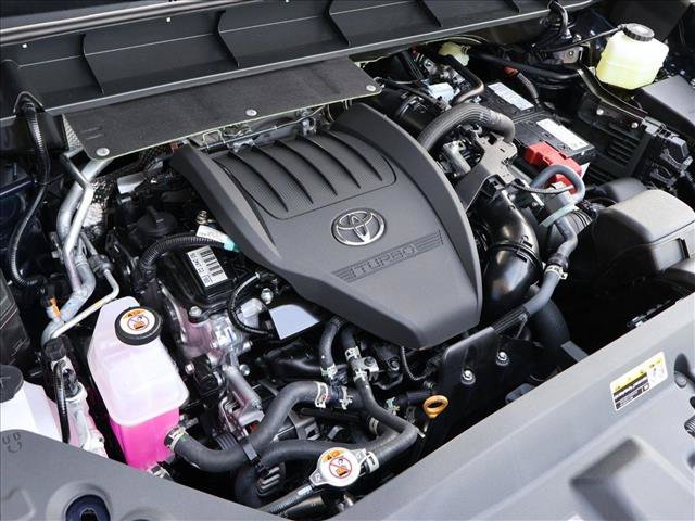 New 2026 Toyota Highlander Platinum AWD/4WD image 18