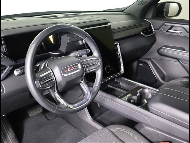 Used 2025 GMC Acadia Elevation FWD image 6